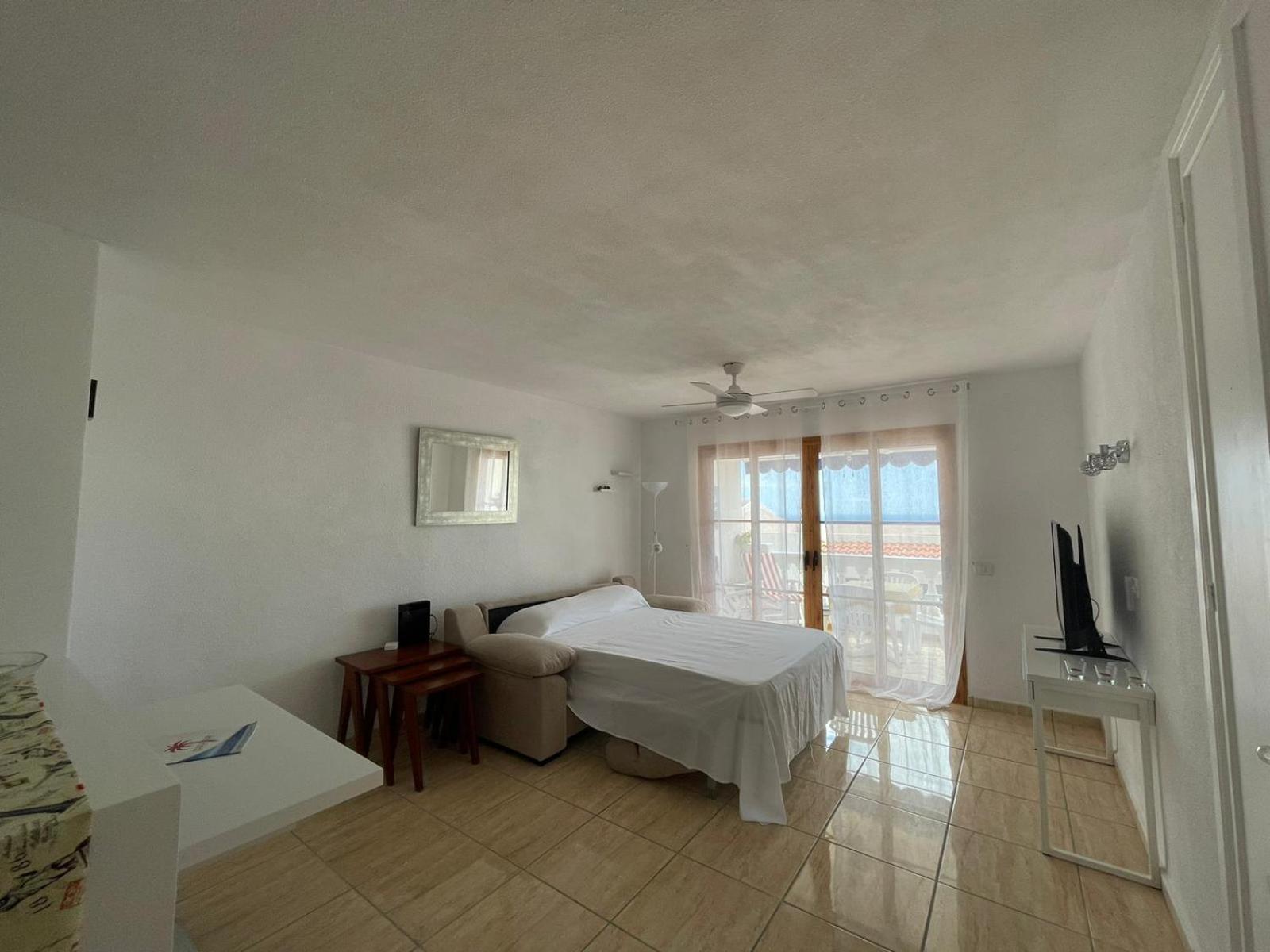 Santiago Beach, Los Cristianos Apartment With Air Conditioning Экстерьер фото