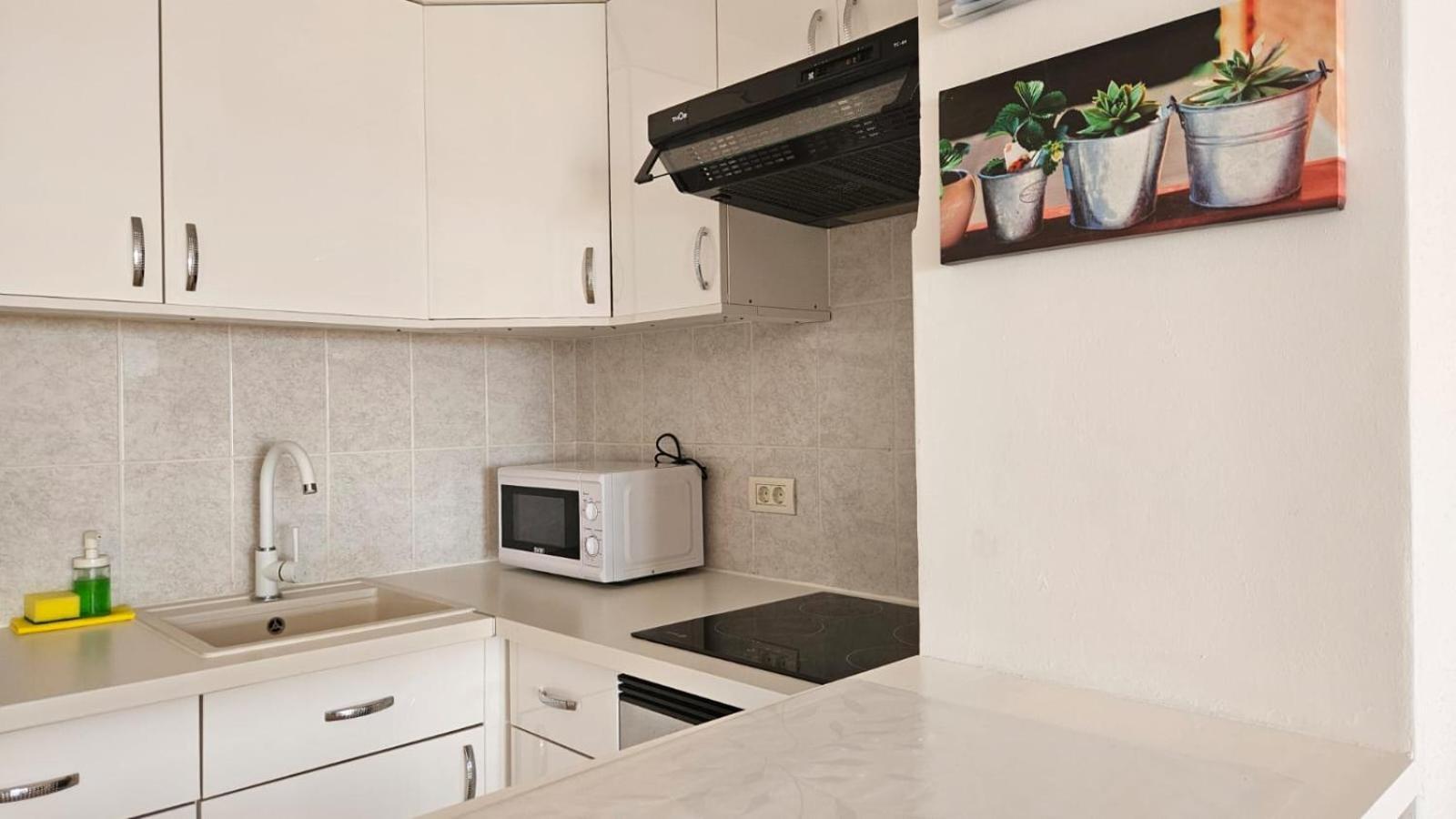Santiago Beach, Los Cristianos Apartment With Air Conditioning Экстерьер фото